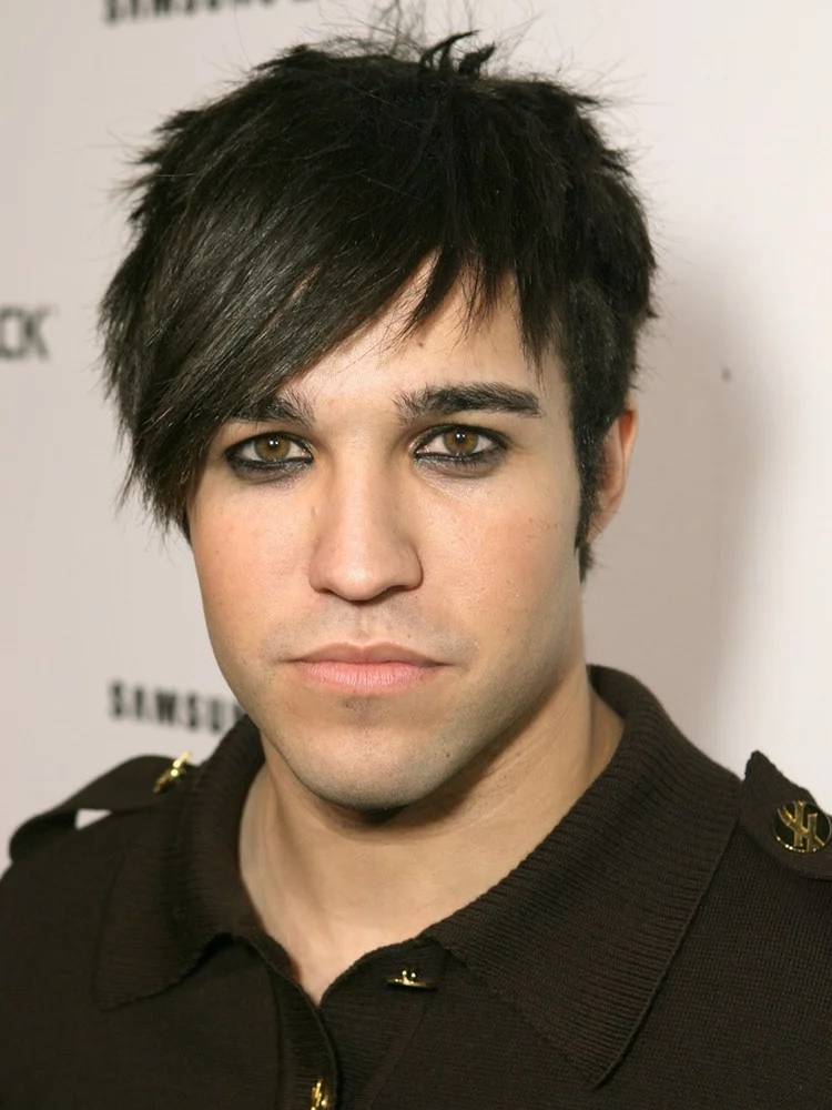 Y2K Goth Makeup 5