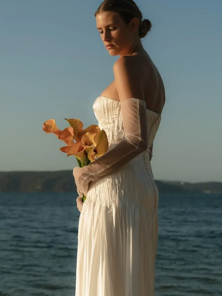 Modern Bride 10