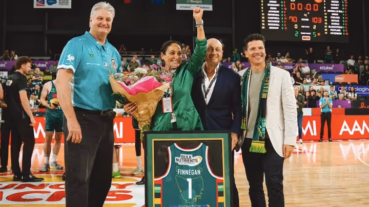 Finnegan departs and JackJumpers pay tribute