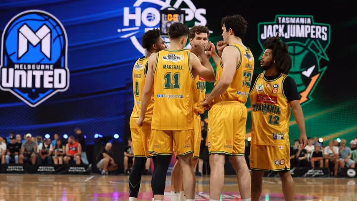 JackJumpers fall short in HoopsFest heart stopper