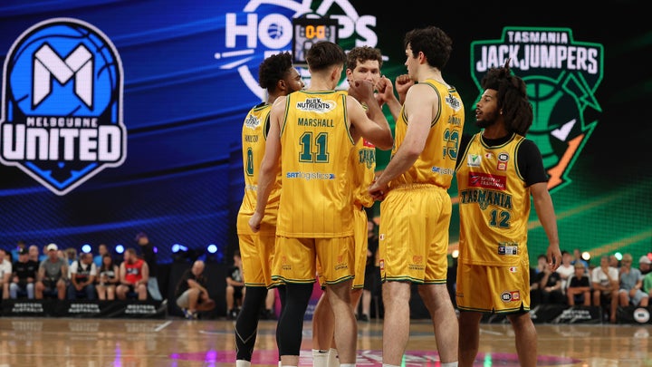 JackJumpers fall short in HoopsFest heart stopper