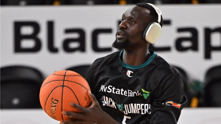 Deng embraces big moments for JackJumpers