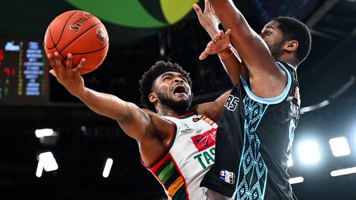 JackJumpers fall in OT Boxing Day battle
