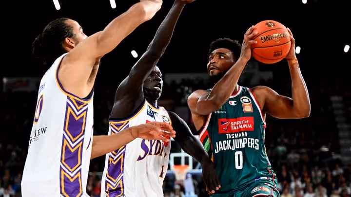JackJumpers light it up for home fans