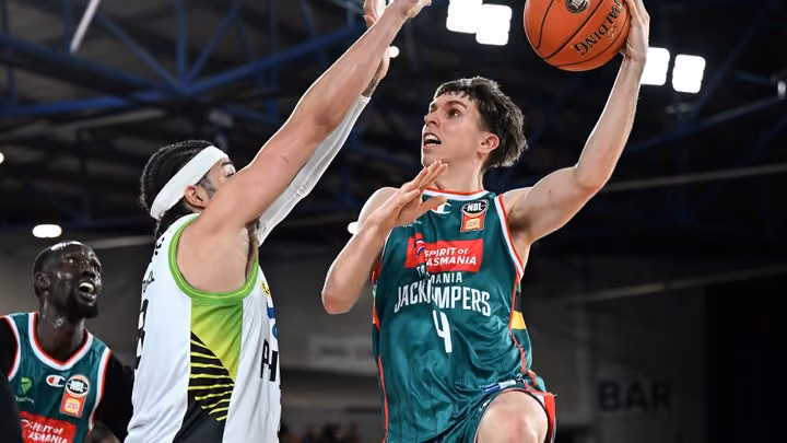 Hamilton delivers, Stoddart grabs opportunity
