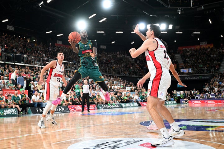 JackJumpers Show Fight, but Hawks Stay on Top