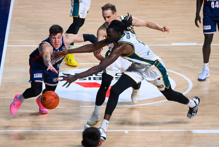 Match Report v Adelaide 36ers (Round 5 NBL25)