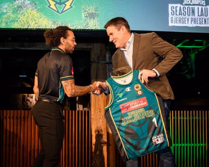 Tasmania JackJumpers Continue Strong Partnership with Federal Group Hospitality