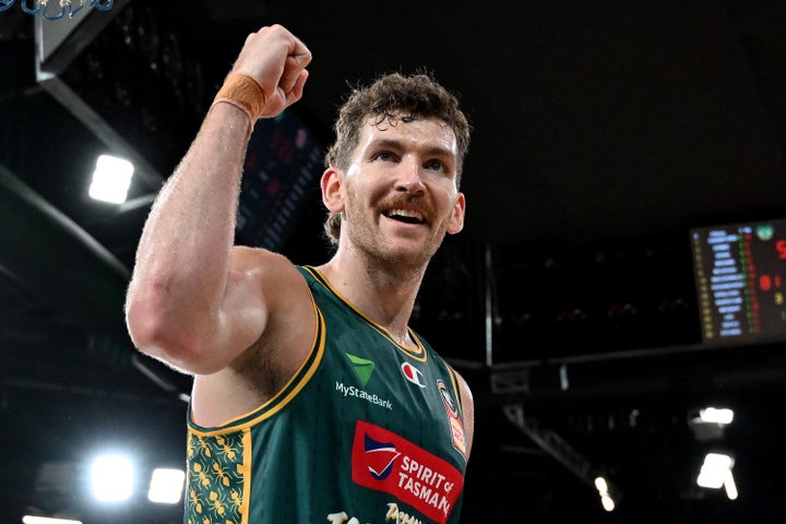 "It feels like home": Magnay rapt to sign