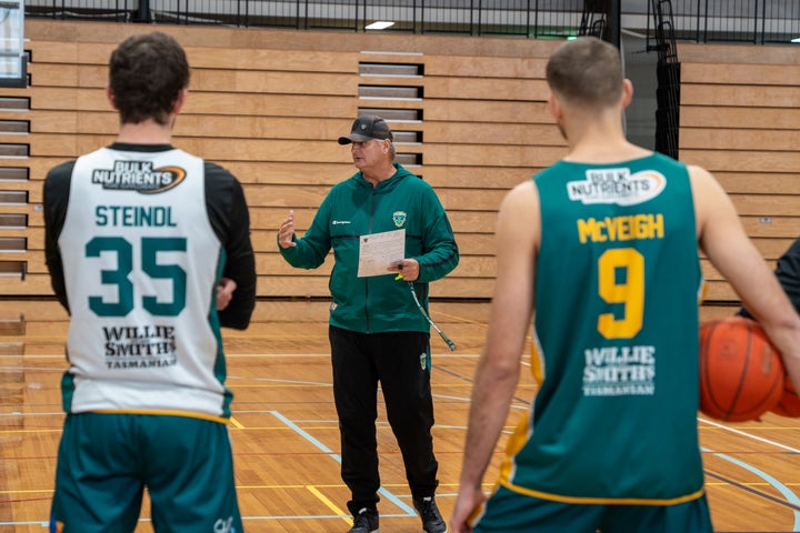 Roth turns up heat on new signings