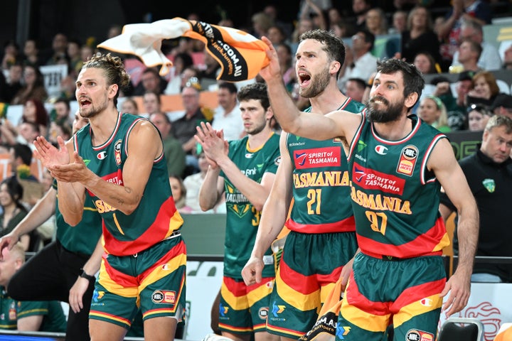JackJumpers beat 36ers with best performance of season