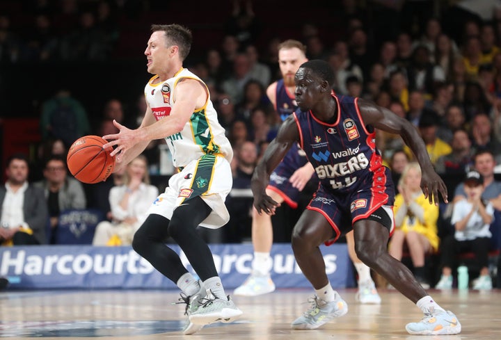 JackJumpers blow Sixers away in Adelaide