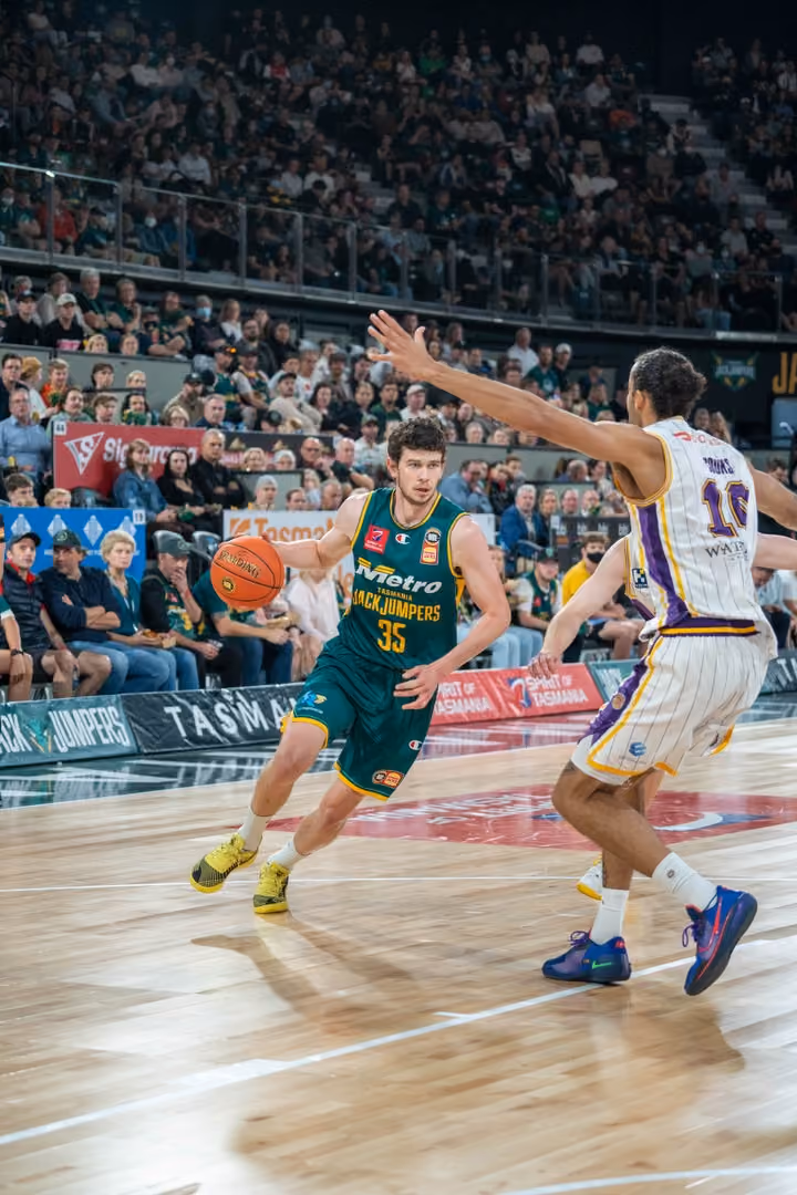 Steindl Unclear on Return Date