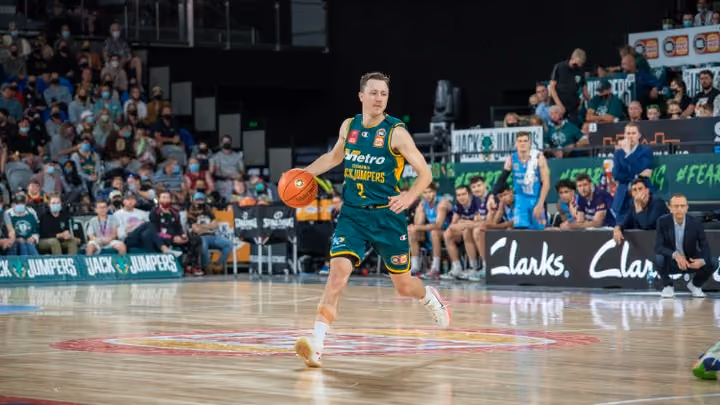 JackJumpers ‘Floor General’ re-signs for second season