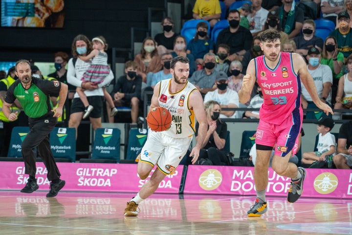 Macdonald re-signs as JackJumpers Development Player search opens