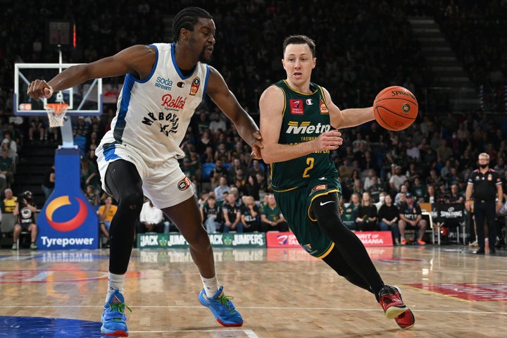 JackJumpers beat United to keep the dream alive
