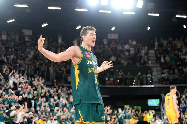 The Will Deal! Magnay inks two year contract