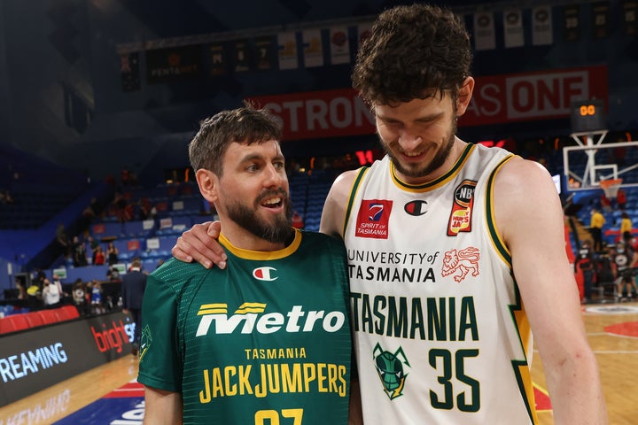 Historic, memorable JackJumpers win in Perth
