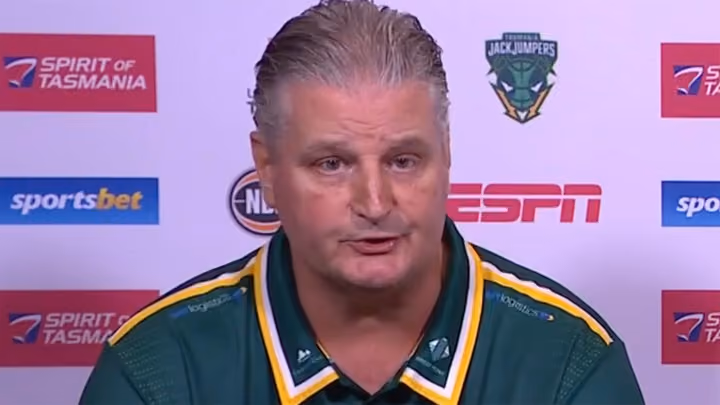 Roth & Weeks press conference (Round 13)