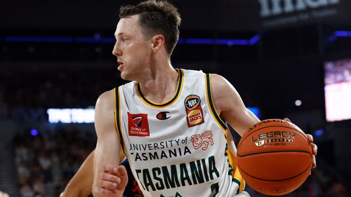 JackJumpers v Melbourne United highlights (Round 10)