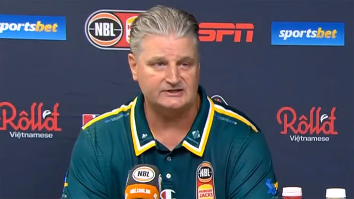 Roth & McIntosh press conference (Round 10)