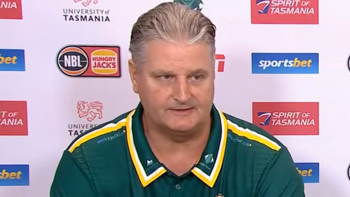 Roth & Magnay press conference (Round 8)