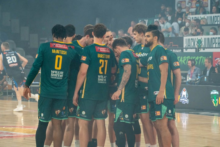 Tasmania JackJumpers V South East Melbourne Phoenix: Tip-off now at 3pm AEDT