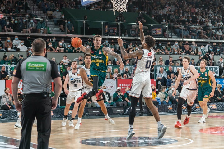 Ultimate Game Day Guide - Boxing Day Basketball