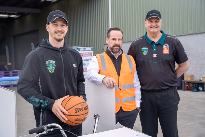 SRT Logistics to help drive Scott Roth's Team in NBL22