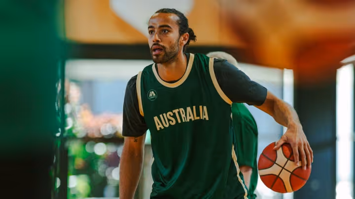 Camp tips off for trio's Boomers
