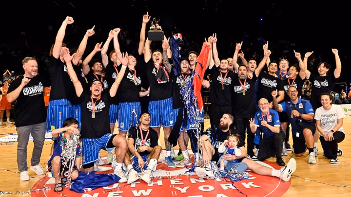 Bruce's Saints win New Zealand NBL championship