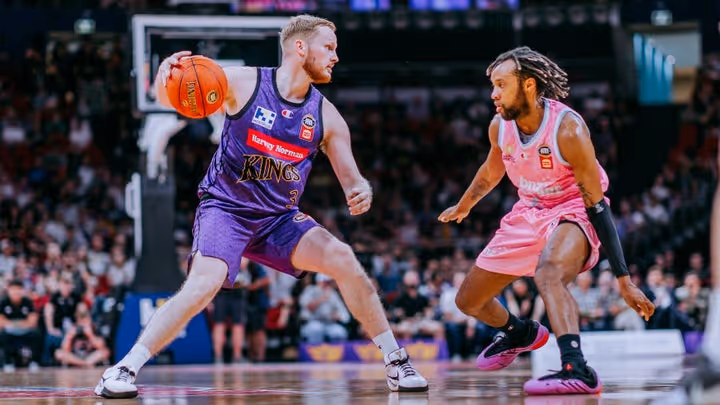 Robertson's keen for NBL1 South campaign with Casey