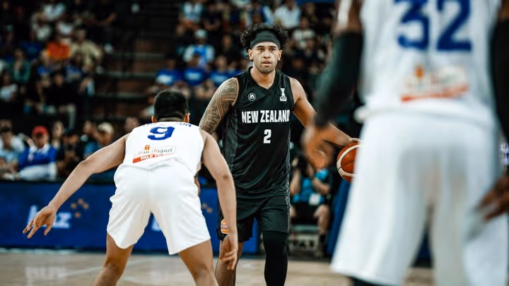 Le'afa helps Tall Blacks defeat the Philippines