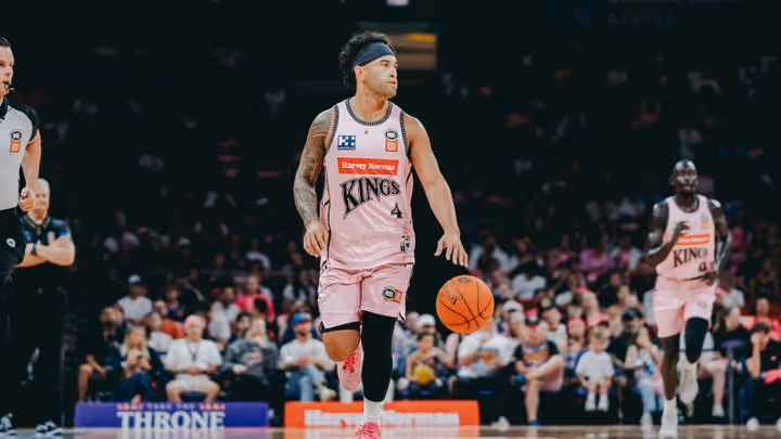 Le'afa re-signs with hometown Saints for NZNBL