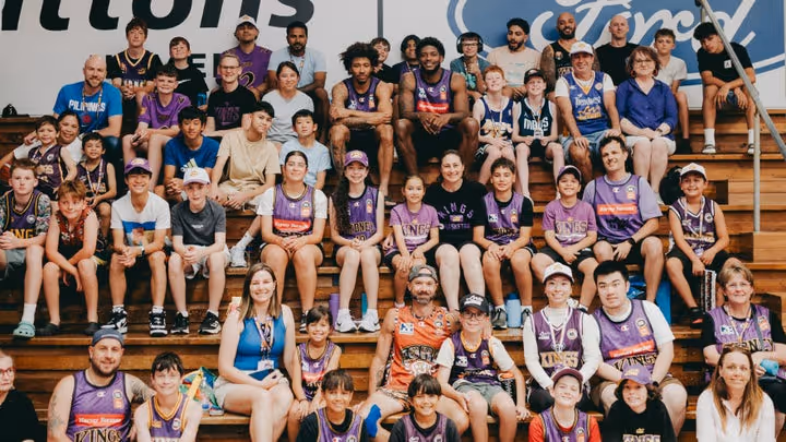 Kings celebrate their loyal members with special jersey