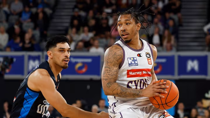 United edge Kings in John Cain Arena thriller