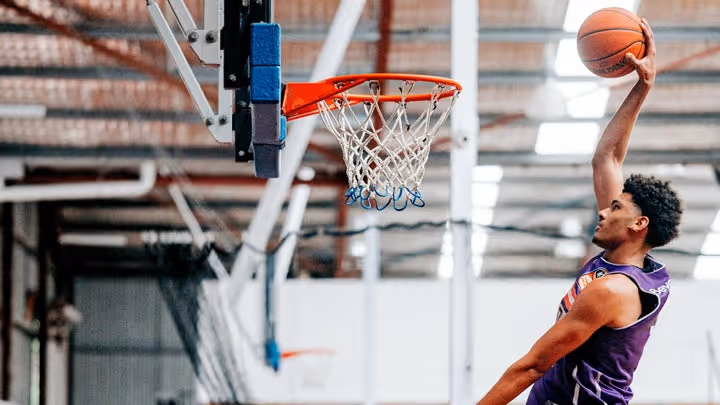 Amir joins NBL1 East's defending champs Sutherland