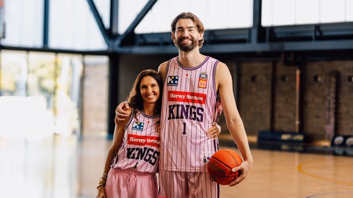 Pink Hoops a cause close to Hunter's heart