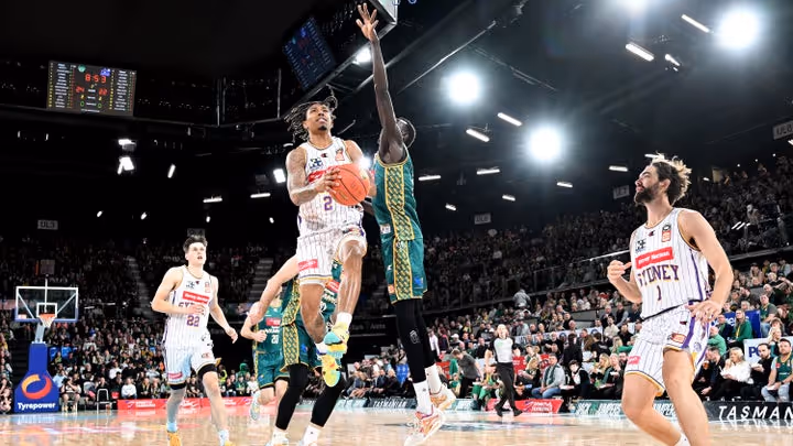 Kings fall to JackJumpers in low-scoring affair