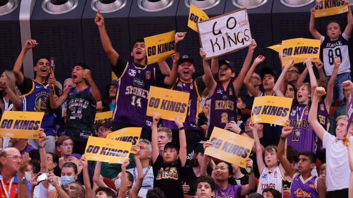 Huge crowd expected for Kings' banner game