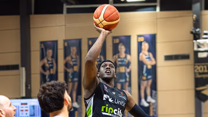 Noi's double-double steers Rip City to win against Mackay