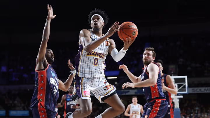 Kings lose high-scoring affair to 36ers