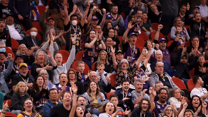 Channel 10 to broadcast Kings' historic Christmas night clash