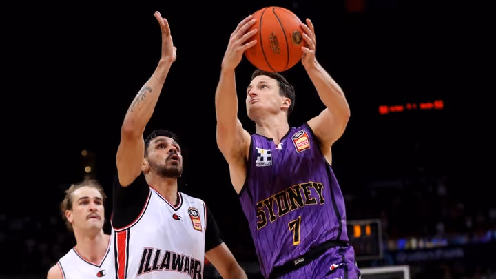 Bruce offers insight into clutch moment against Hawks