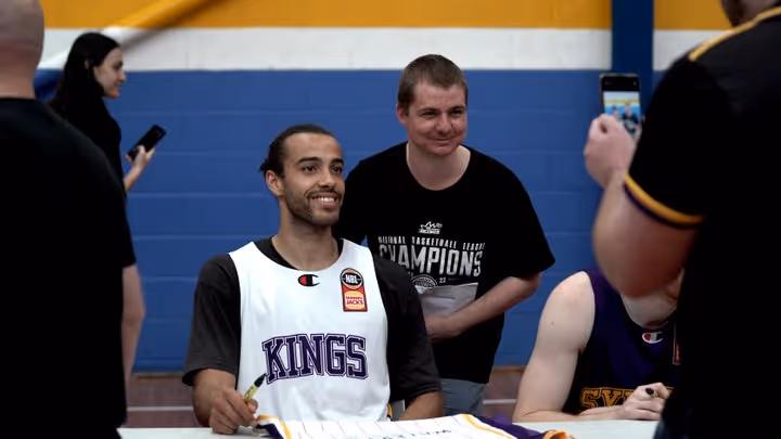 Kings welcome members to open training at Auburn
