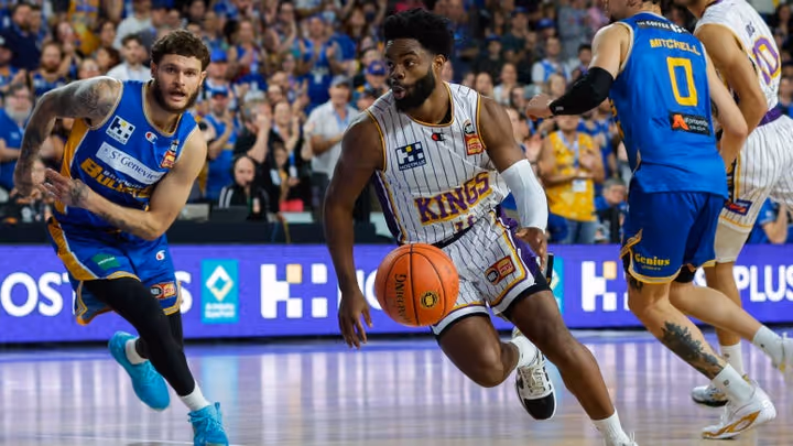 Kings dismantle Bullets to extend NBL road win record