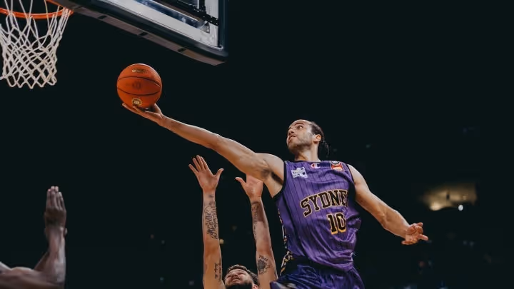 Kings celebrate banner night with victory against Bullets