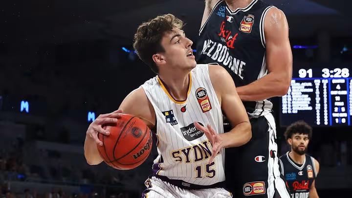 Sydney re-sign Woodhill to complete NBL23 roster