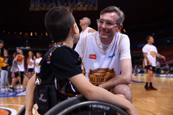 Starlight Celebrity Game raises $50,000 for sick children
