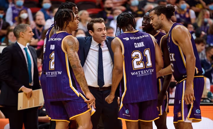 Round 13 Preview: Kings vs. 36ers